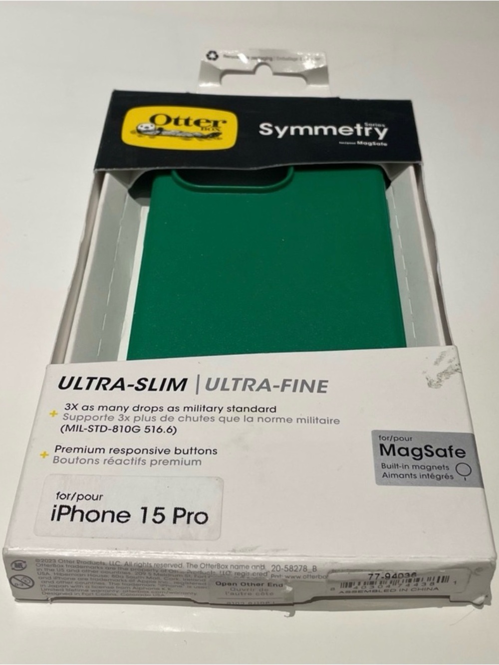 Otterbox iPhone 15 Symmetry Series Green Case - Ultra Slim & MagSafe